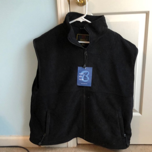 Baru sports.    Size 3XL.  Black Vest.  (Man) - Picture 1 of 12